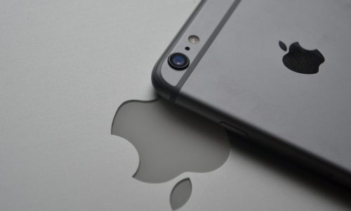 Comparing an iconic apple to a pear in a trademark fight